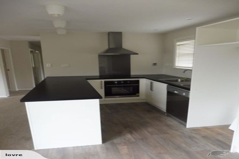 Photo of property in 52 Tawhai Street, Stokes Valley, Lower Hutt, 5019
