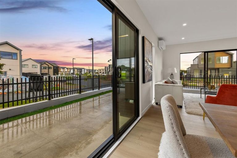 Photo of property in 69 Waterlily Street, Hobsonville, 0616
