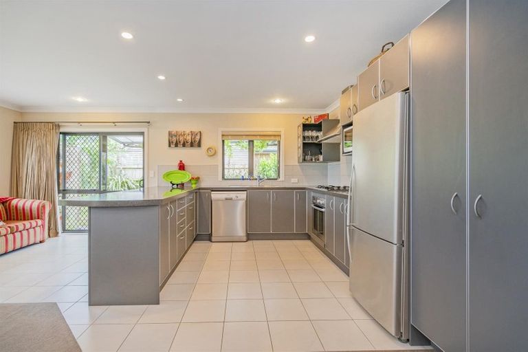 Photo of property in 7 Digby Place, Whitianga, 3510