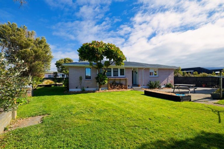Photo of property in 182a Beach Road, Kaikoura, 7300