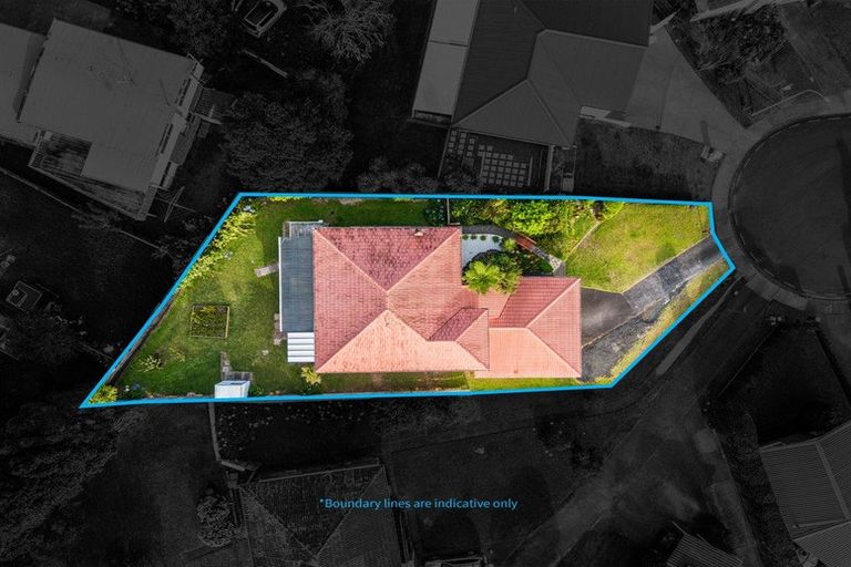 Photo of property in 9 Philip Place, Hillcrest, Auckland, 0627