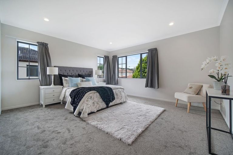 Photo of property in 4 Coachman Drive, Flat Bush, Auckland, 2016