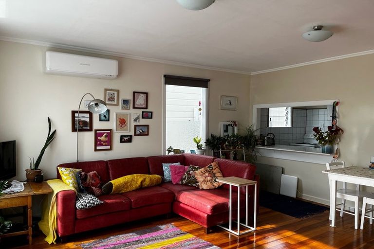 Photo of property in 51f3 Austin Street, Mount Victoria, Wellington, 6011