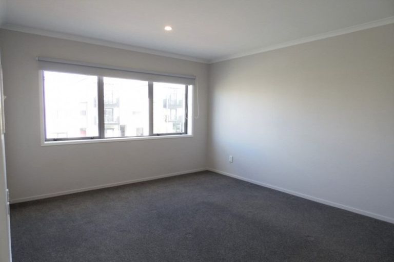 Photo of property in 120 Hobsonville Point Road, Hobsonville, Auckland, 0616