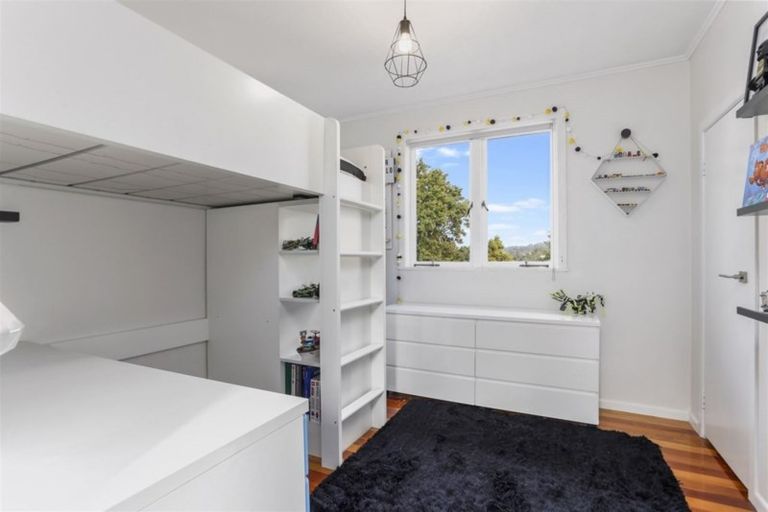 Photo of property in 10a Matama Road, Glen Eden, Auckland, 0602