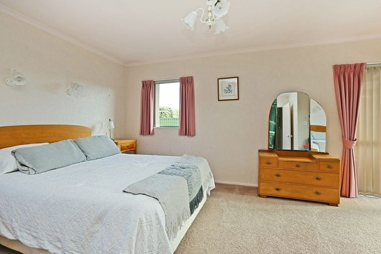 Photo of property in 17b Moeller Street, Taradale, Napier, 4112