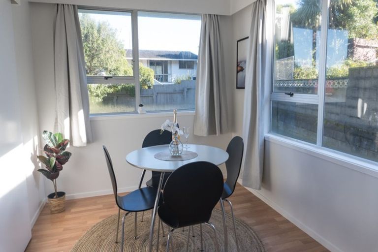 Photo of property in 5 Findhorn Place, Papakowhai, Porirua, 5024