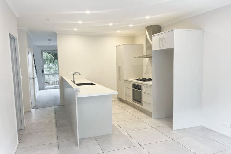 Photo of property in 19 Matairangi Avenue, Totara Heights, Auckland, 2105