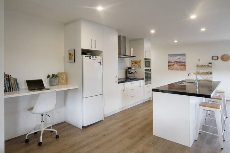 Photo of property in 13 Ella Anne Crescent, Warkworth, 0910