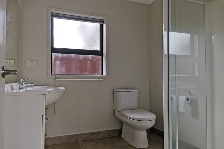 Photo of property in 38 Durham Street, Te Atatu Peninsula, Auckland, 0610
