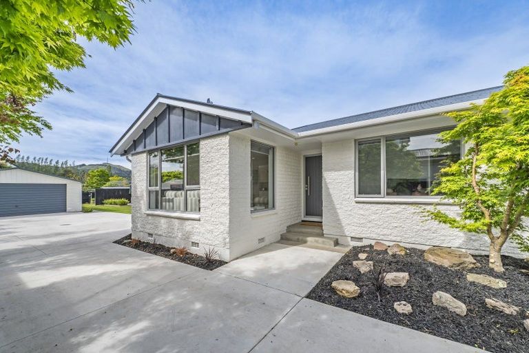 Photo of property in 17 Pahau Place, Cracroft, Christchurch, 8025