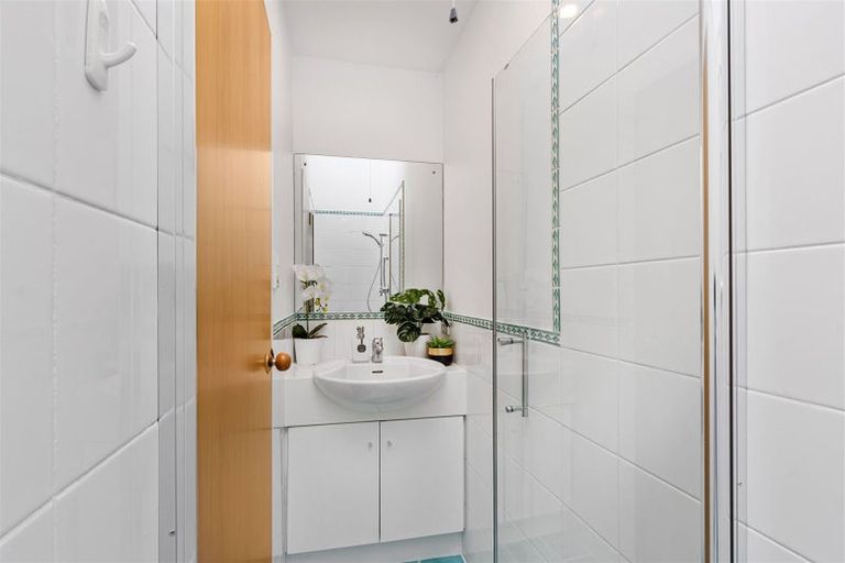 Photo of property in 14a Jamell Place, Avonhead, Christchurch, 8042