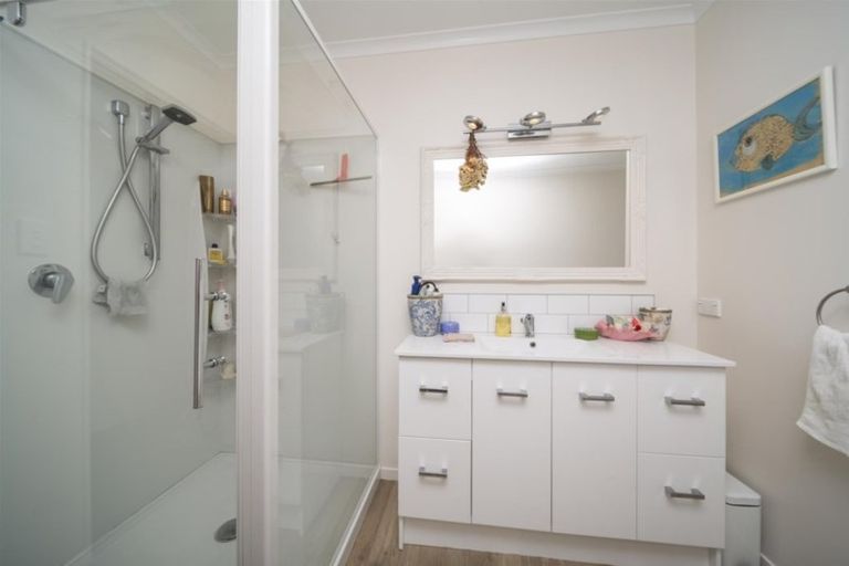 Photo of property in 242b Turuturu Road, Hawera, 4674