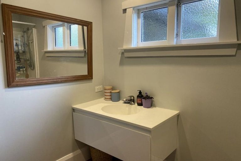Photo of property in 75 Diamond Avenue, Spreydon, Christchurch, 8024