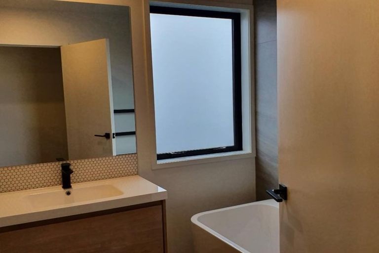 Photo of property in 33 Jutland Road, Pukekohe, 2120