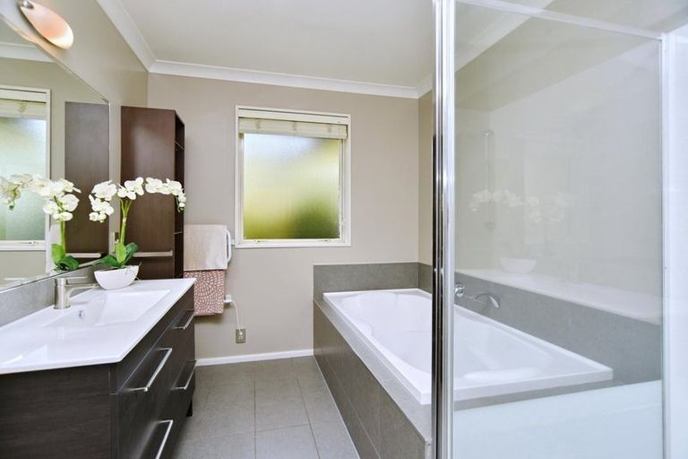 Photo of property in 10 Woodhurst Drive, Casebrook, Christchurch, 8051