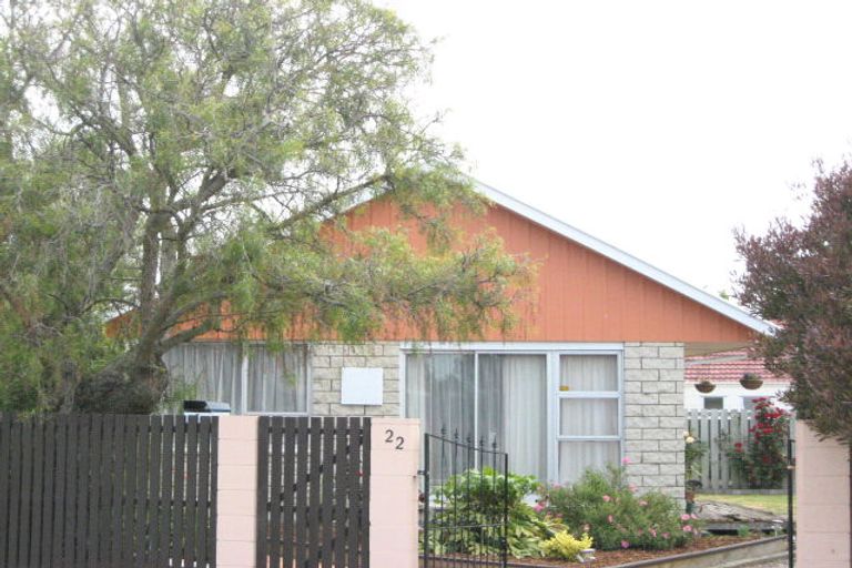 Photo of property in 22 Rosanna Place, Aranui, Christchurch, 8061