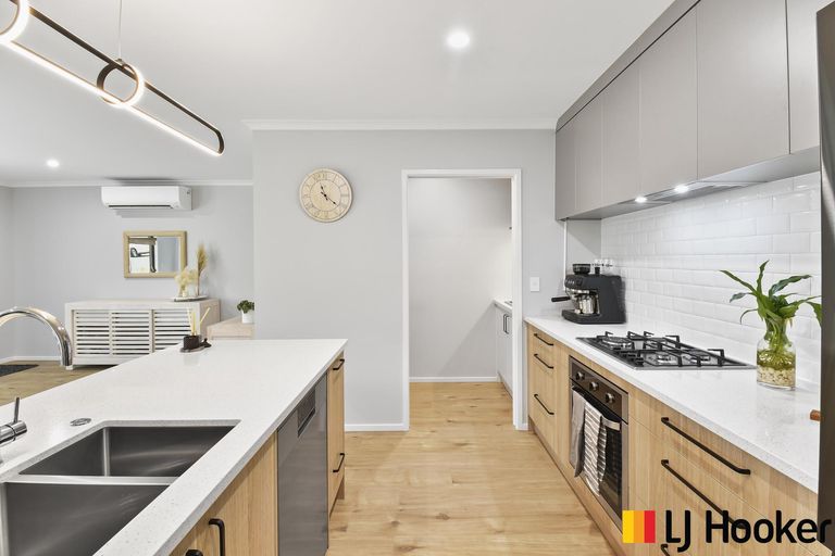Photo of property in 40 Peacock Place, Pokeno, 2402