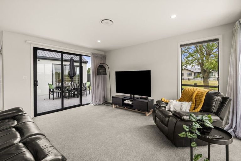 Photo of property in 6 Loch Green, Huntingdon, Ashburton, 7774