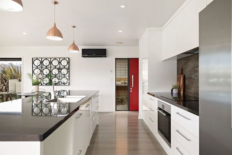Photo of property in 8 Angelo Drive, Frankton, Queenstown, 9300