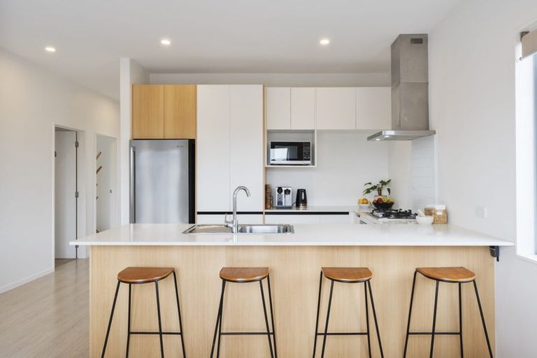 Photo of property in 103 Waekahu Road, Westgate, Auckland, 0814