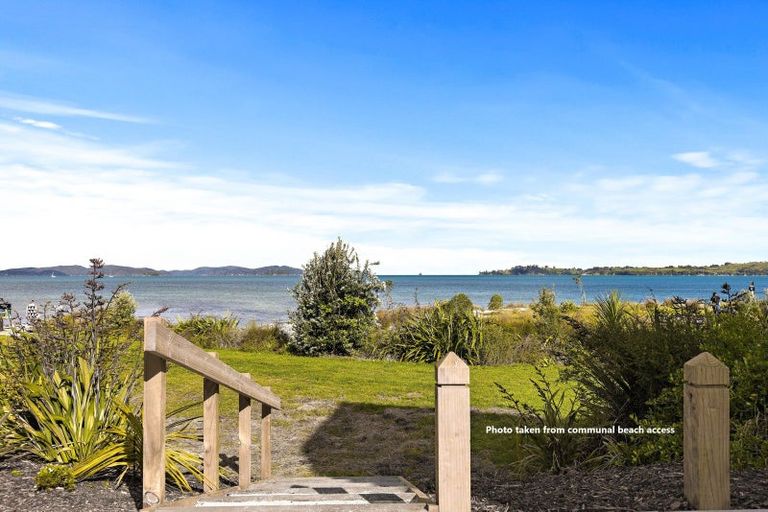 Photo of property in 14 Boathouse Bay Lane, Snells Beach, 0920