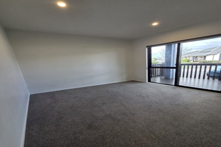 Photo of property in 10a Waka Ama Road, Karaka, Papakura, 2113