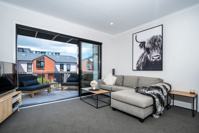 Photo of property in 5 Eyton Kay Road, Hobsonville, Auckland, 0616