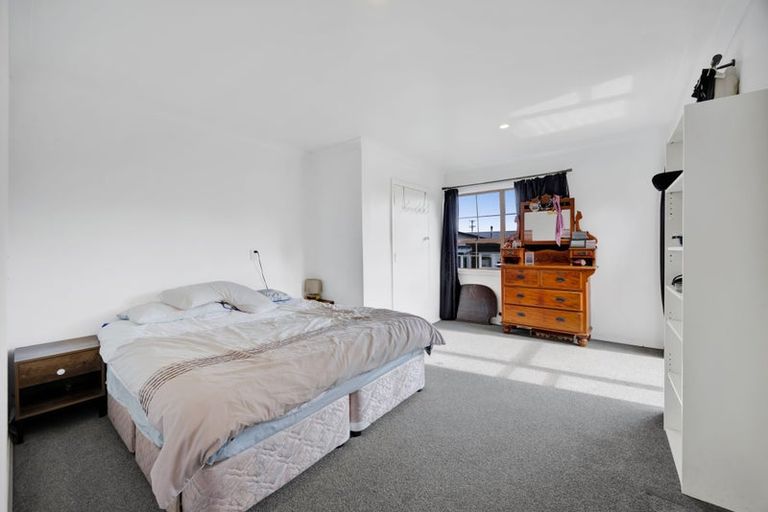 Photo of property in 9 Standish Street, Midhirst, Stratford, 4394