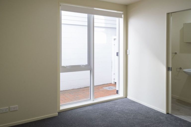 Photo of property in Pirie Street Townhouses, 18/35u Pirie Street, Mount Victoria, Wellington, 6011