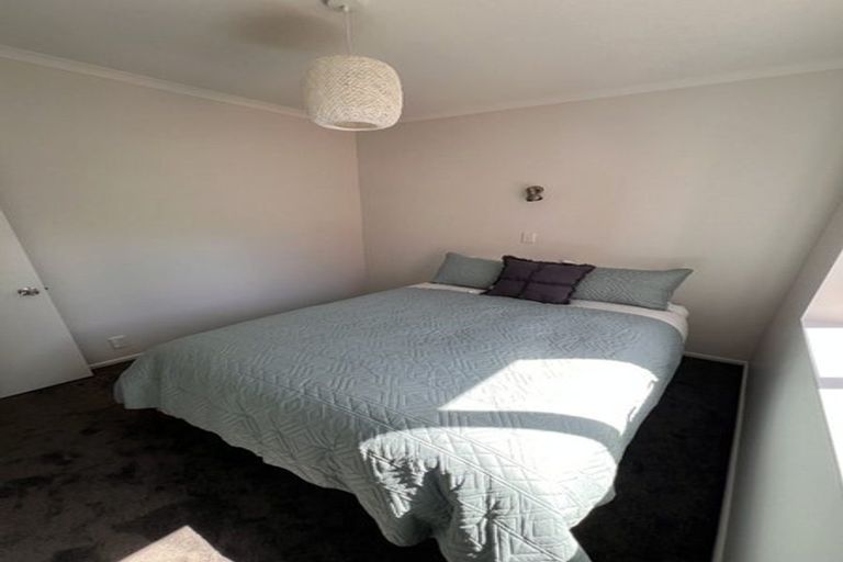 Photo of property in 27 Golf Road, Paraparaumu Beach, Paraparaumu, 5032