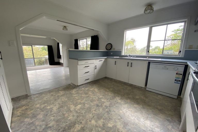 Photo of property in 18 Wilfred Street, Tawa, Wellington, 5028