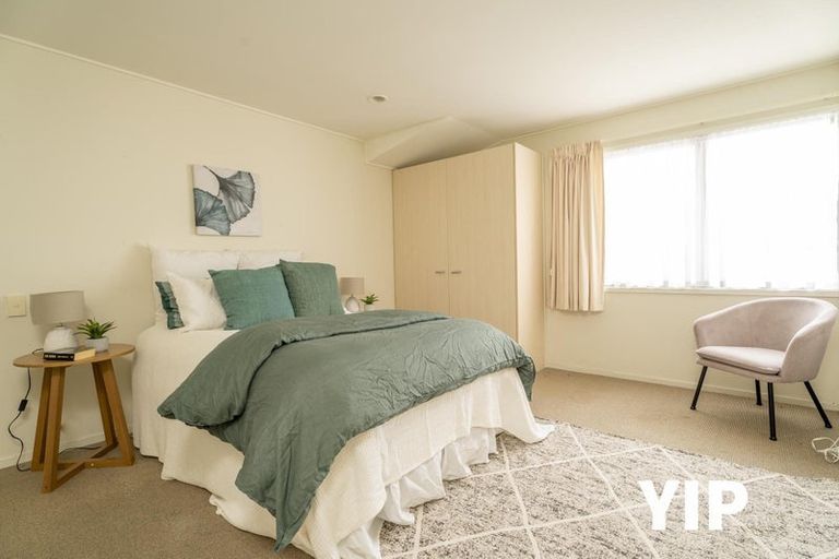 Photo of property in 5/9 Broderick Road, Johnsonville, Wellington, 6037