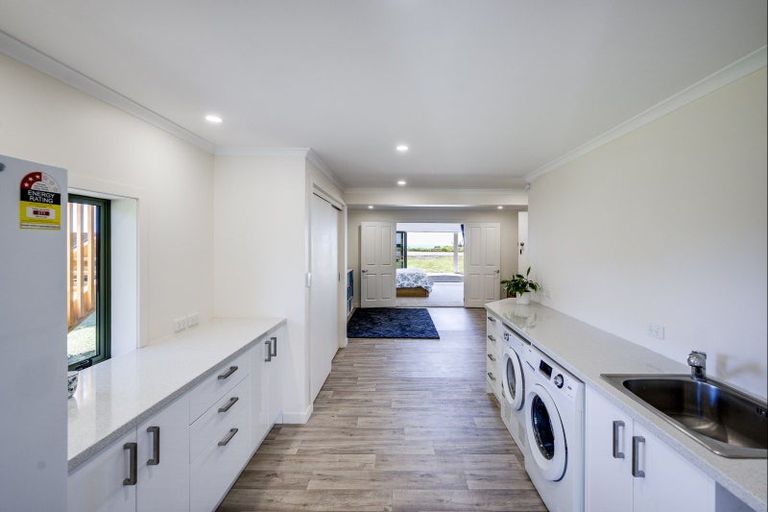 Photo of property in 63 Le Quesne Road, Bay View, Napier, 4104