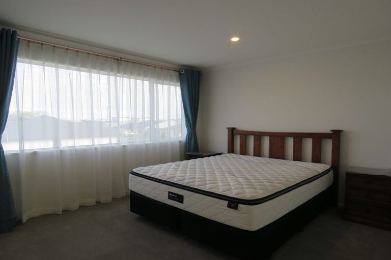 Photo of property in 11 George Square West, Wigram, Christchurch, 8025