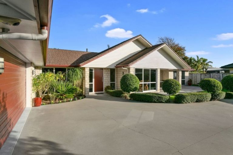 Photo of property in 23 Lilac Close, Cambridge, 3434