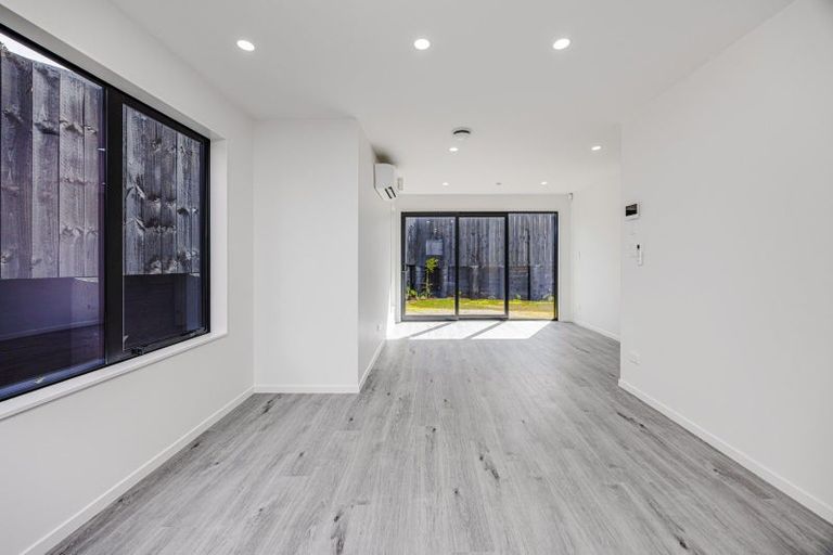 Photo of property in 10b Tinkler Place, Favona, Auckland, 2024