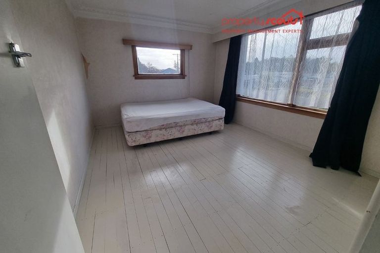 Photo of property in 5 Hillary Street, Winton, 9720