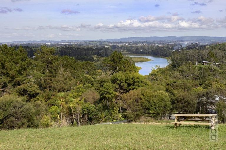 Photo of property in 74 Brookdale Road, Riverhead, Albany, 0793