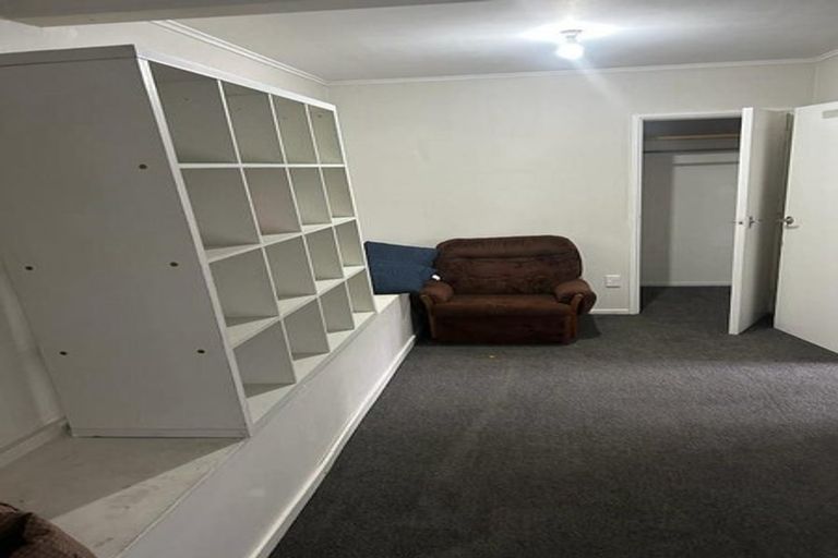 Photo of property in 40 Rangoon Street, Khandallah, Wellington, 6035