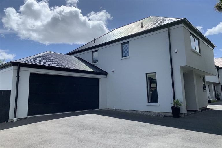 Photo of property in 1/18 Kilmarnock Street, Riccarton, Christchurch, 8011