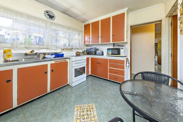 Photo of property in 2/24 Central Avenue, Papatoetoe, Auckland, 2025