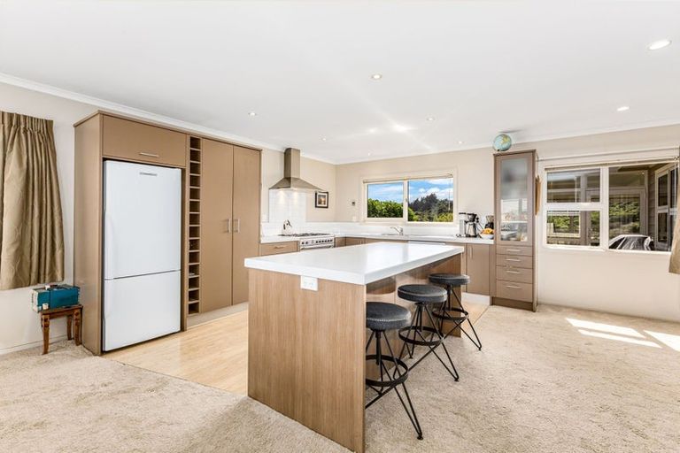 Photo of property in 3 Catlins Glen, Aotea, Porirua, 5024