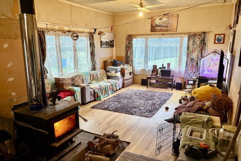 Photo of property in 45 Taieri Beach Road, Taieri Beach, Brighton, 9091