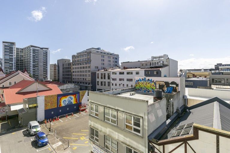 Photo of property in Monvie Apartments, 405/15 Holland Street, Te Aro, Wellington, 6011