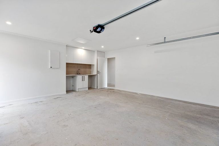 Photo of property in 30 Kiritiana Close, Pyes Pa, Tauranga, 3112