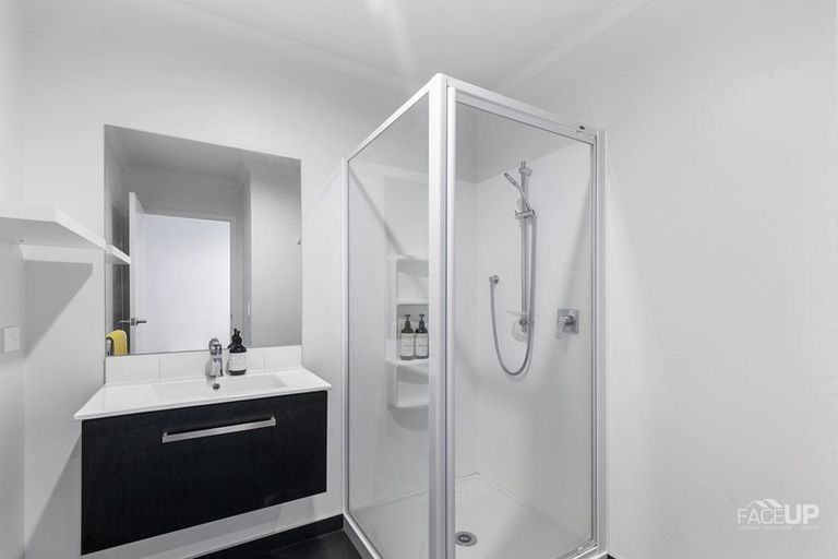 Photo of property in 7 Onekiritea Road, Hobsonville, Auckland, 0616