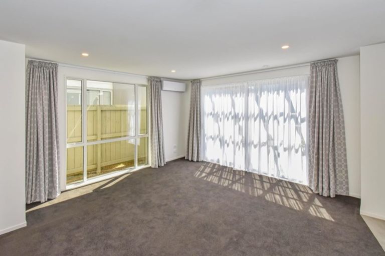 Photo of property in 6 Treestump Road, Takanini, 2112