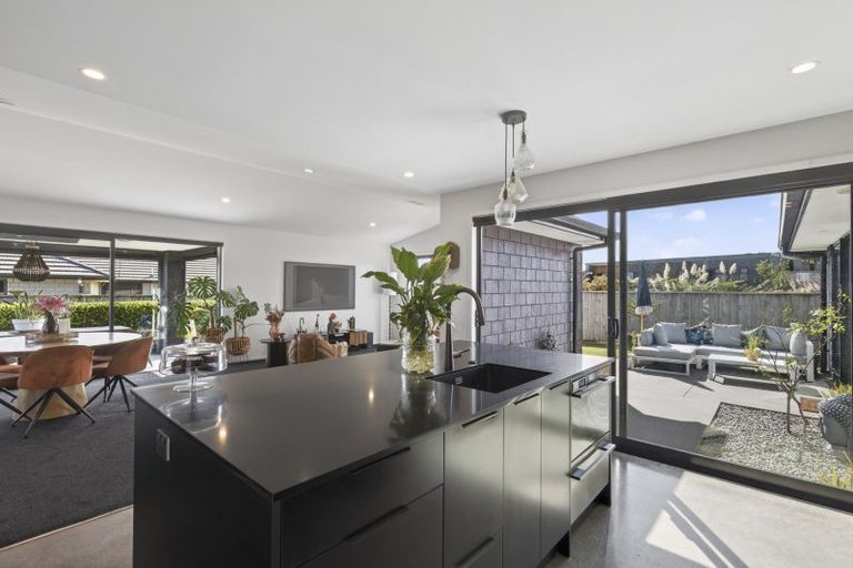Photo of property in 44 Coby Sydney Drive, Bell Block, New Plymouth, 4312