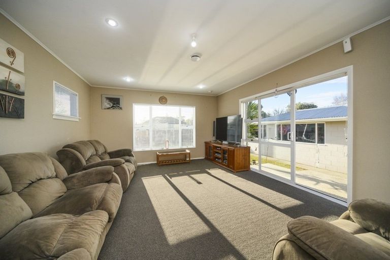 Photo of property in 9 Milton Street, Roslyn, Palmerston North, 4414